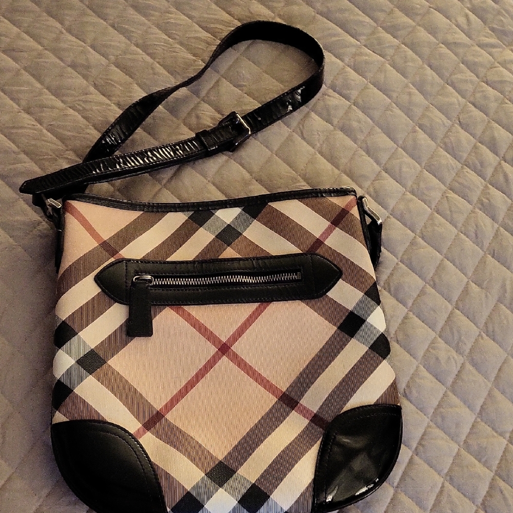 BURBERRY Classic Plaid Crossbody Bag with Black Trim 11x11
